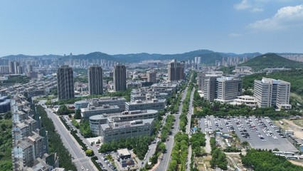 AI驱动办公变革 亿达中国大连园区DeepSeek沙龙揭秘企业数字化转型新动力